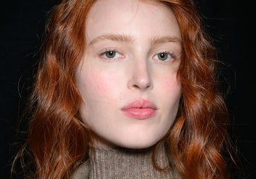 Escuché a una dermatóloga hablar sobre la belleza emocional y esto es lo que me dijo